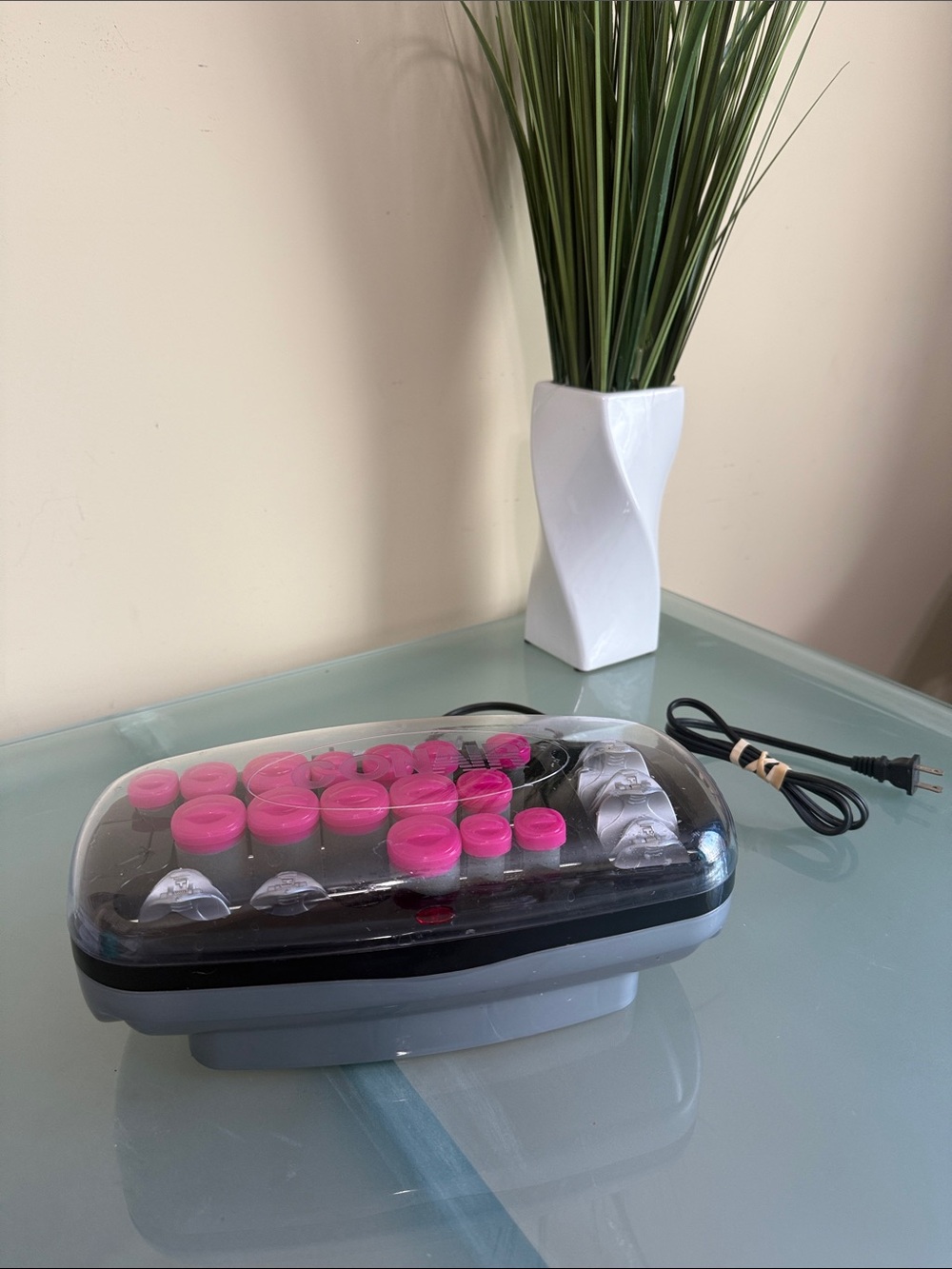 Conair Pageant Pink Hot Roller Set Hot Clips and Velvet Flocked Rollers